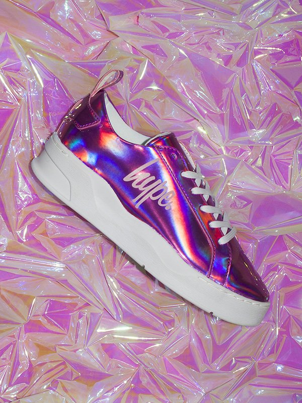 ellesse holographic trainers