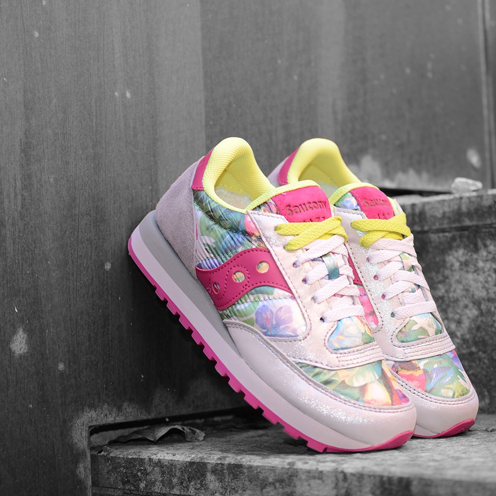 saucony limited