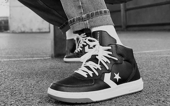 converse ox rival canvas trainers