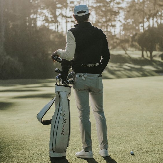 Trendy Golf: Erik Anders Lang Adventures In J.Lindeberg Pants Milled